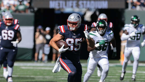 Patriots - Hunter Henry Jets